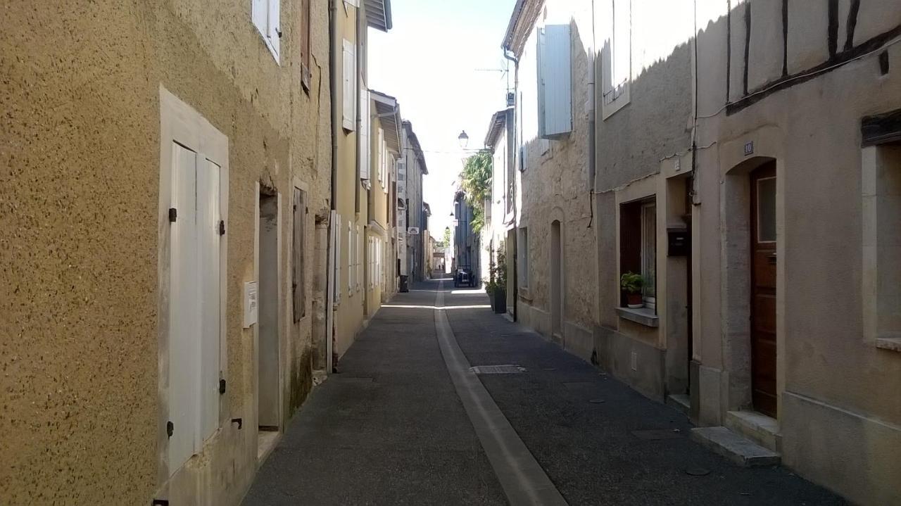 Gite De Claire 雷克图尔 外观 照片